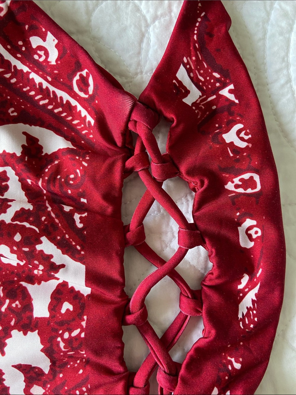 Agua Bendita Lara Bandana Print One-Piece Swimsuit with Side Lace-Up Red White M - Picture 5 of 15